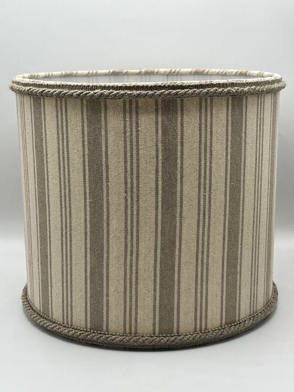 Cylindre à rayures taupe