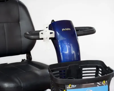 polar-strollers-universal-scooter-cup-holder-installed-ecv