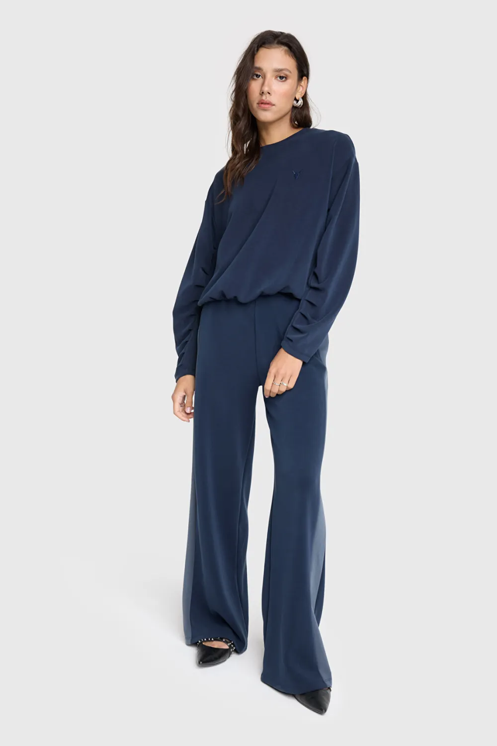 ladies knitted flowy side tape pants