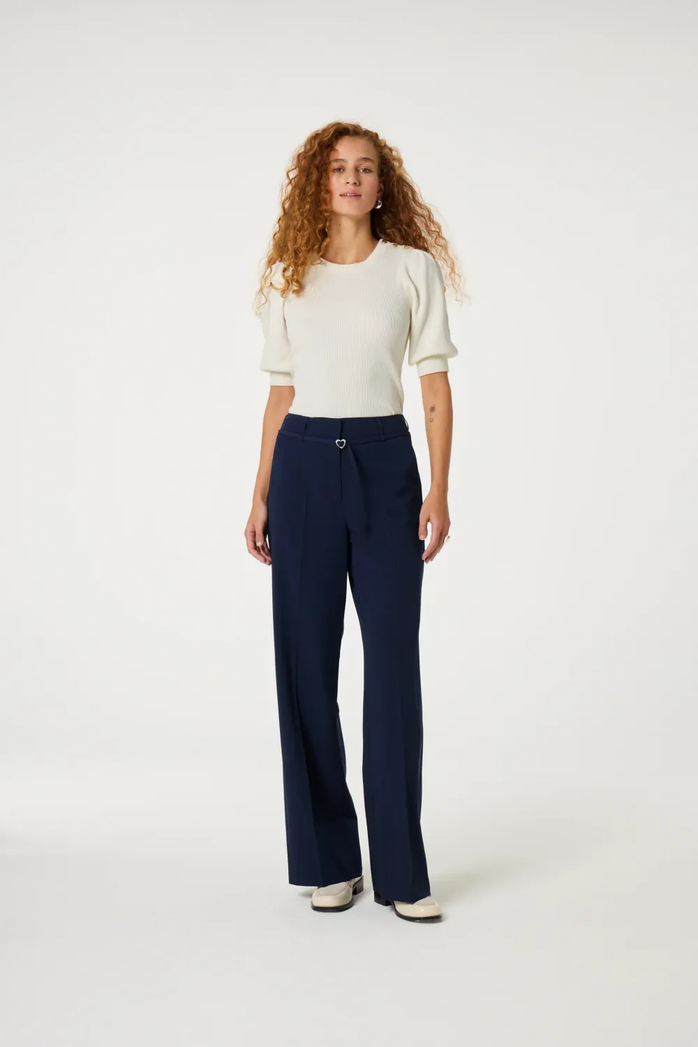 FC Molly Short Sleeve Pullover Cosy White