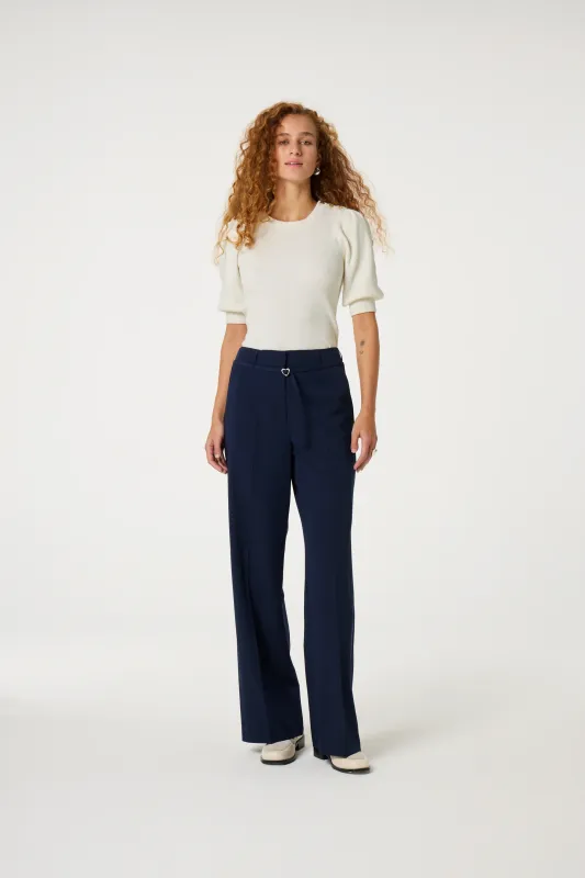 FC Molly Short Sleeve Pullover Cosy White