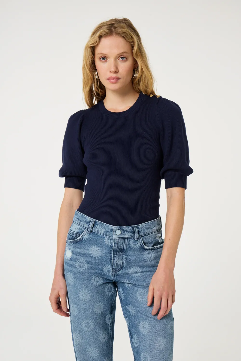 FC Lillian Short Sleeve Pullover