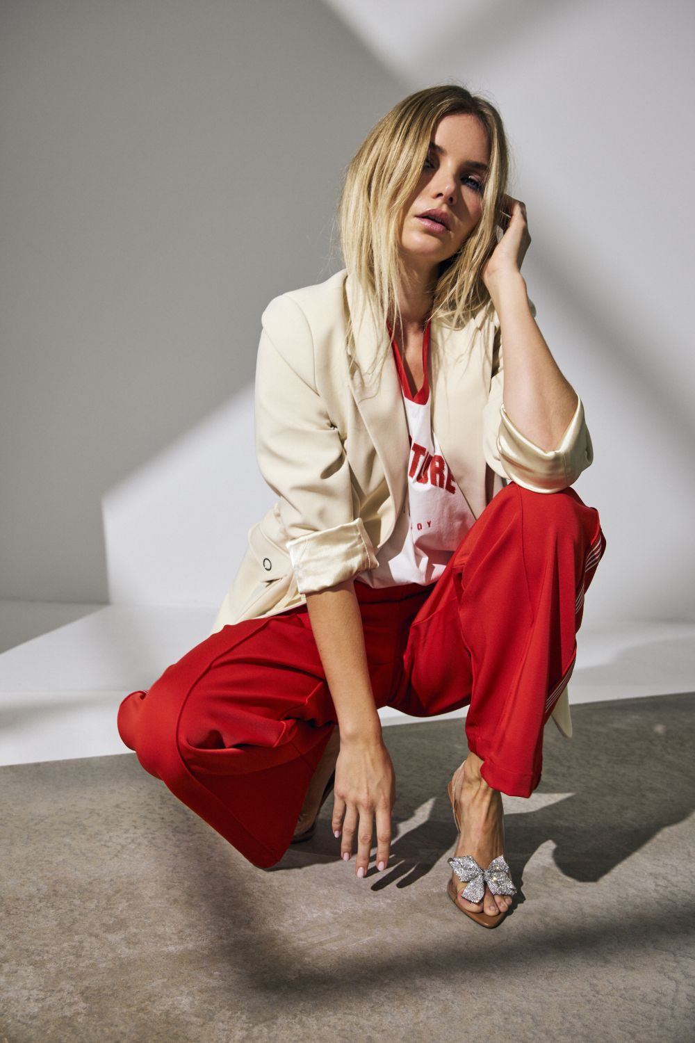 SiaraCC Oversize Sporty V-Tee Offwhite red