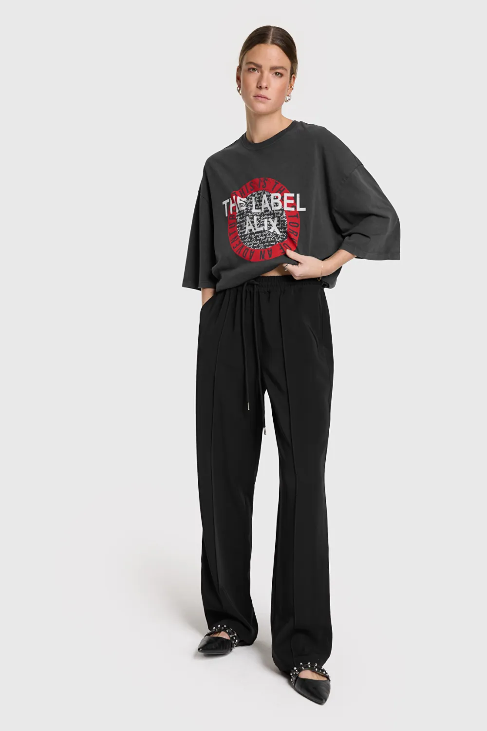 Ladies woven black pants 2502116025