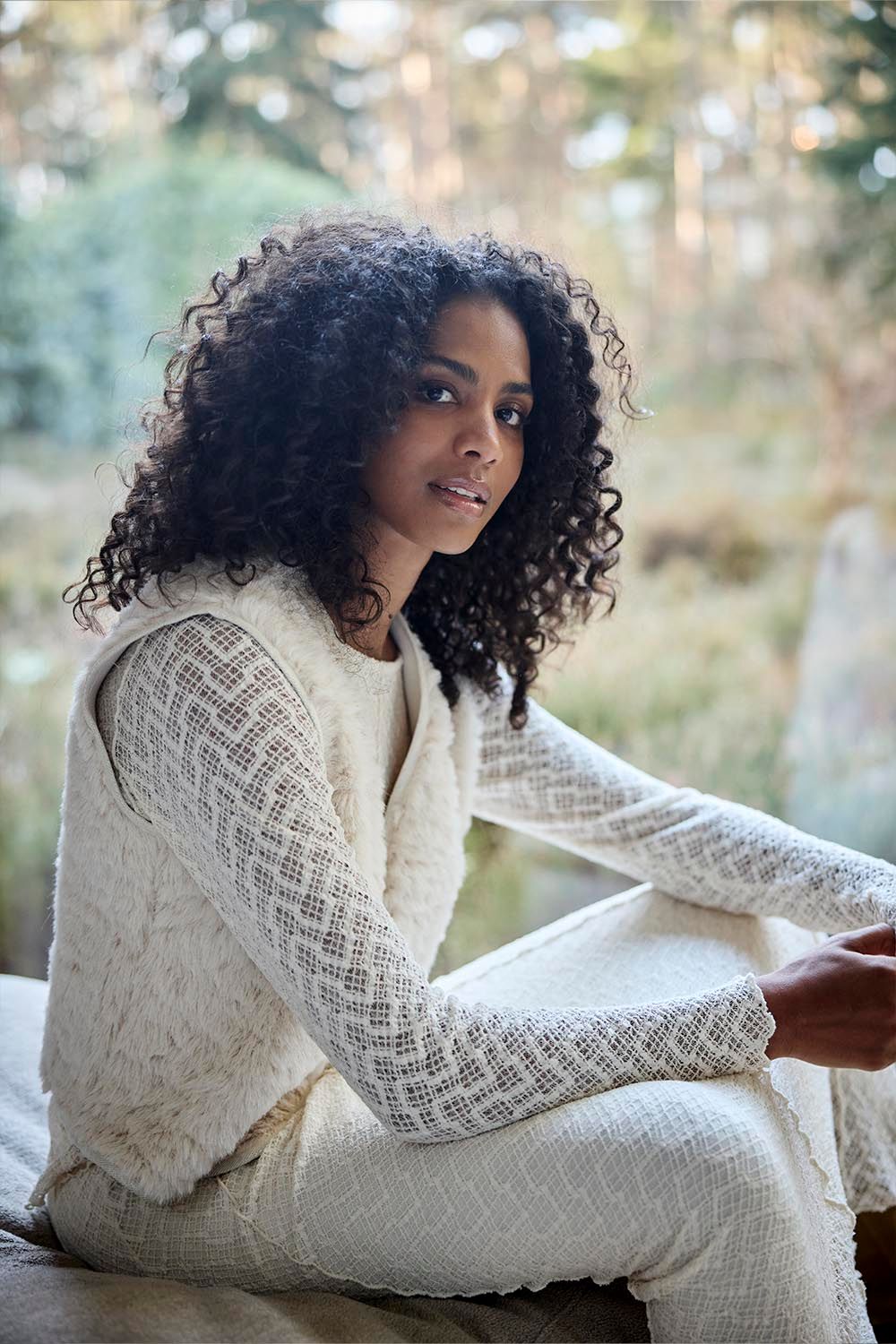 TRAMONTANA Long-Sleeve Stretch Lace Top
