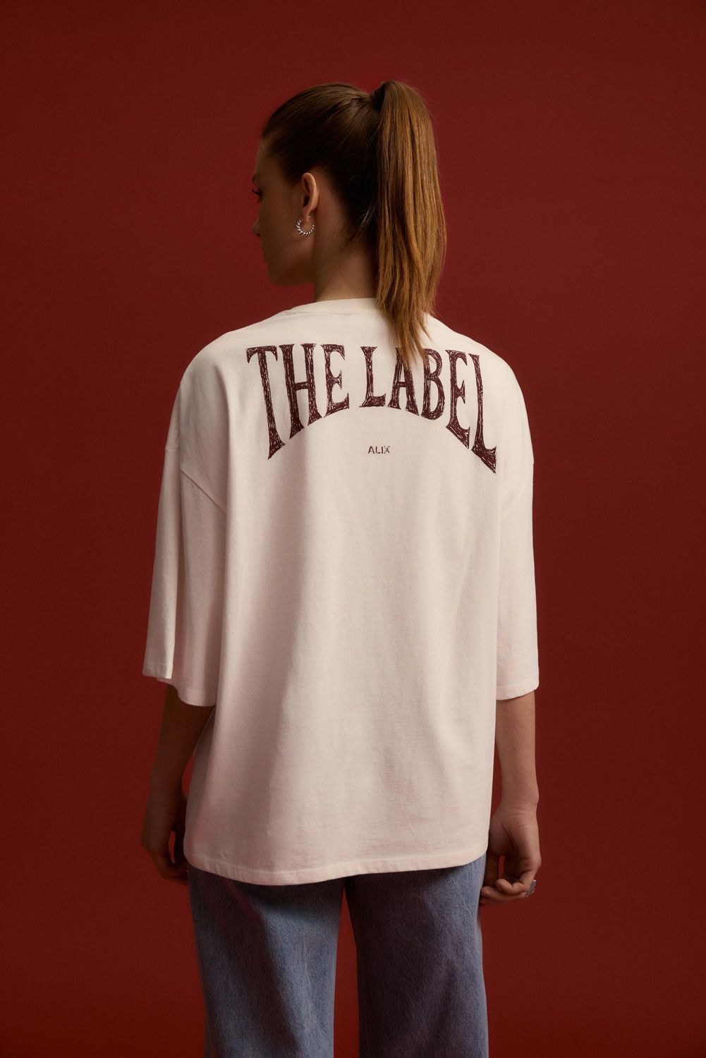 ALIX THE LABEL ladies knitted back logo t-shirt Soft White