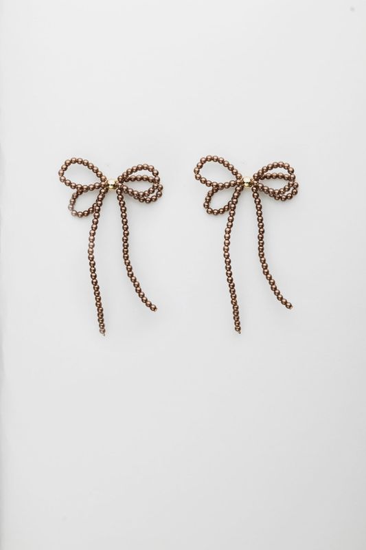 BOW19 Pearl Bow Earrings Brown