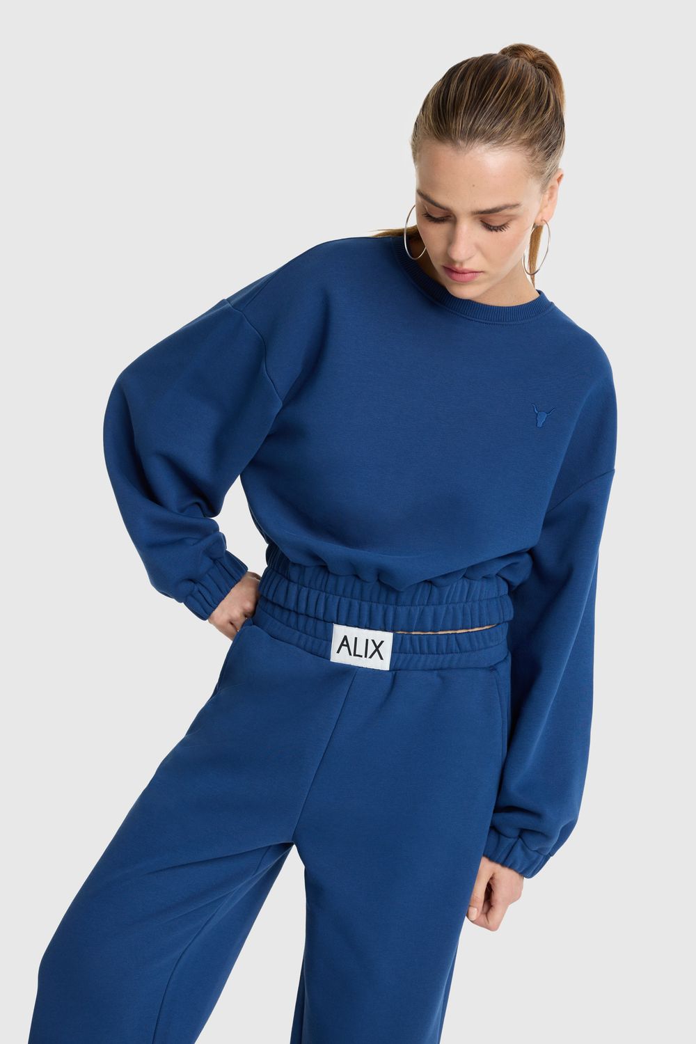 ALIX THE LABEL ladies knitted cropped A sweater