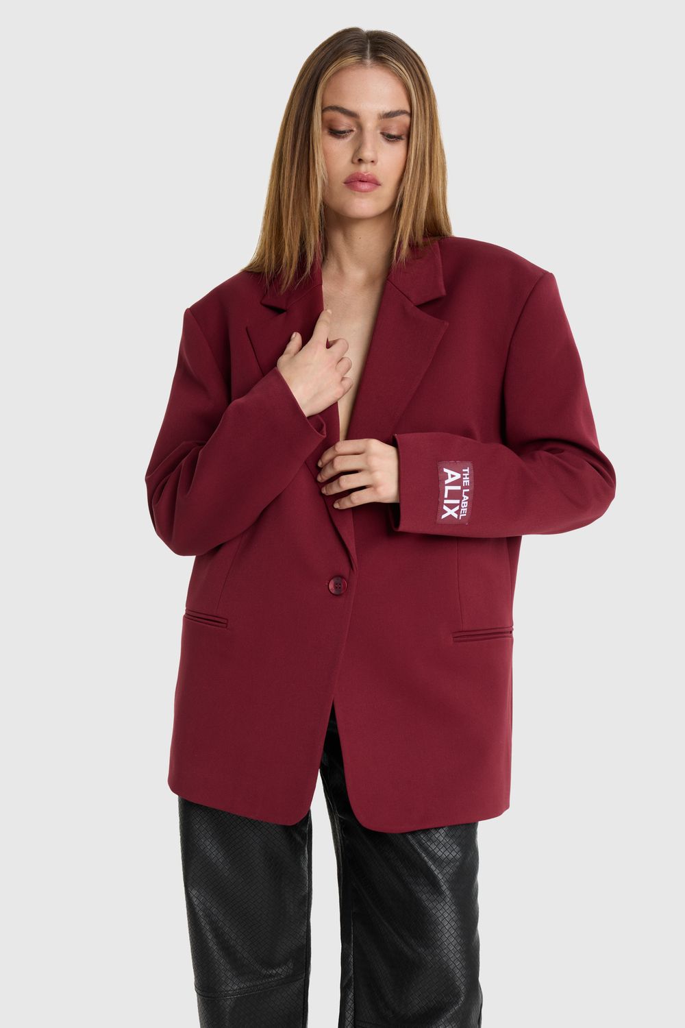 ALIX THE LABEL ladies woven oversized blazer