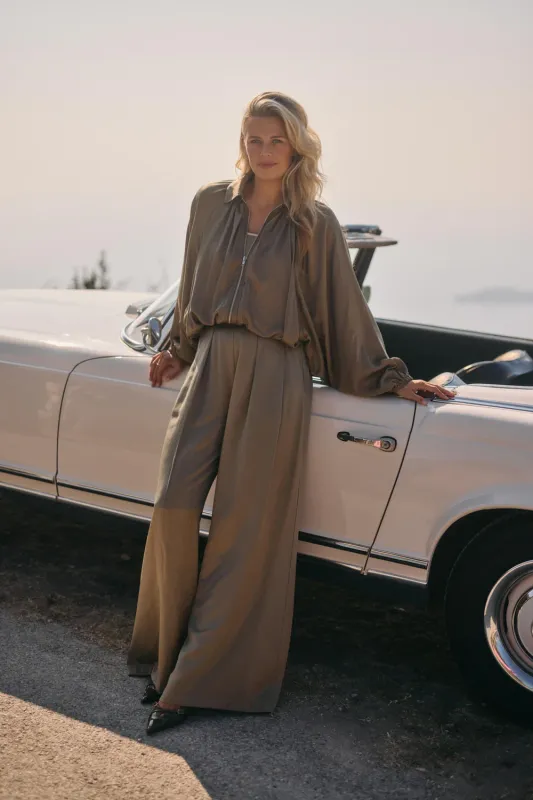 NUKUS Jolijn Jacket Army NKS13095