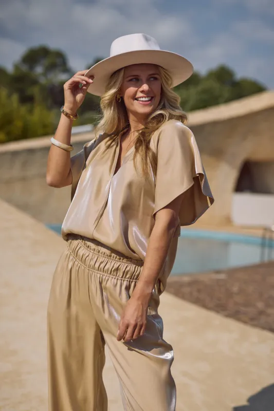 NUKUS Taylor Top Shiny Sand NKS01131