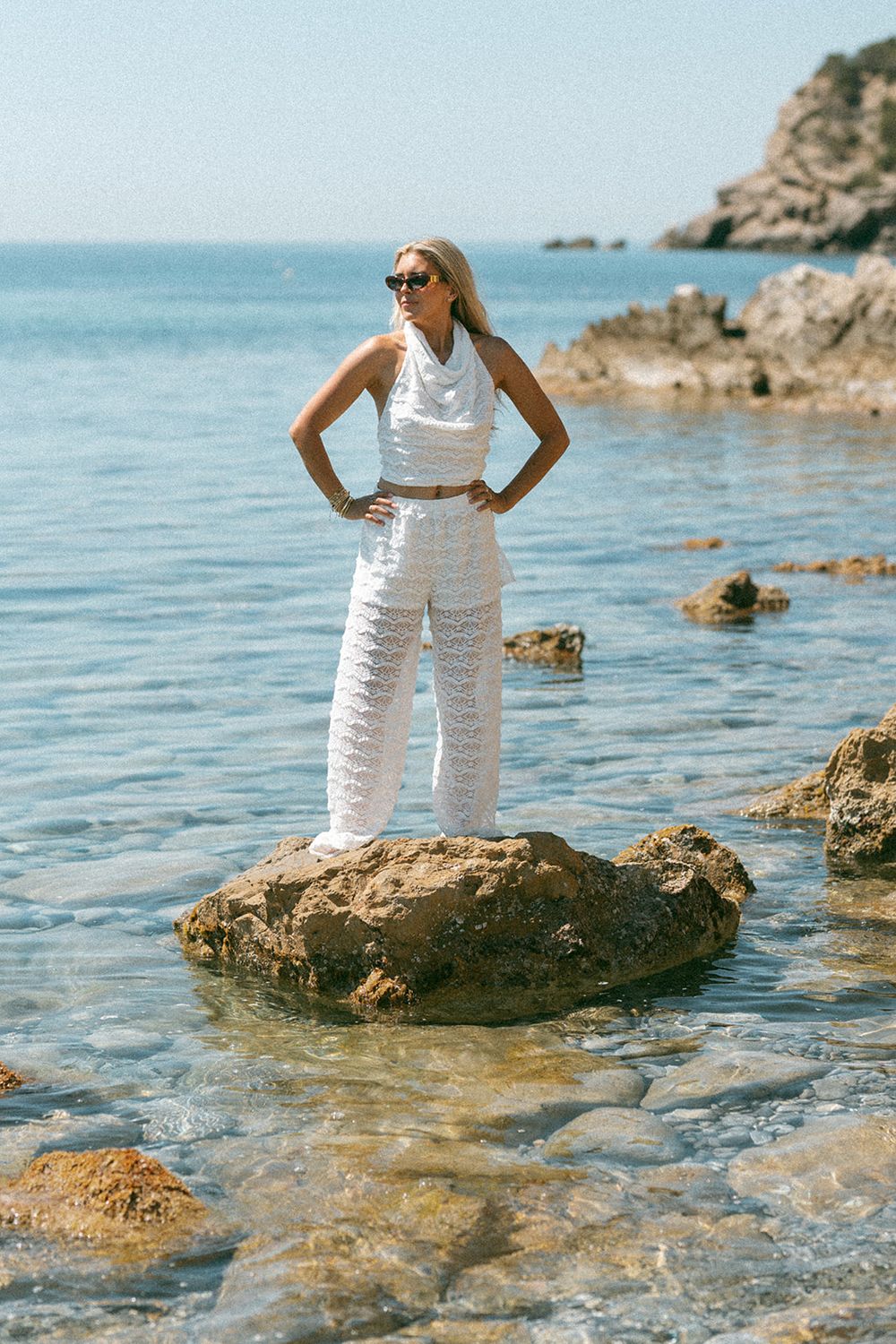 BOLINA ISLAND Isla Blanca top