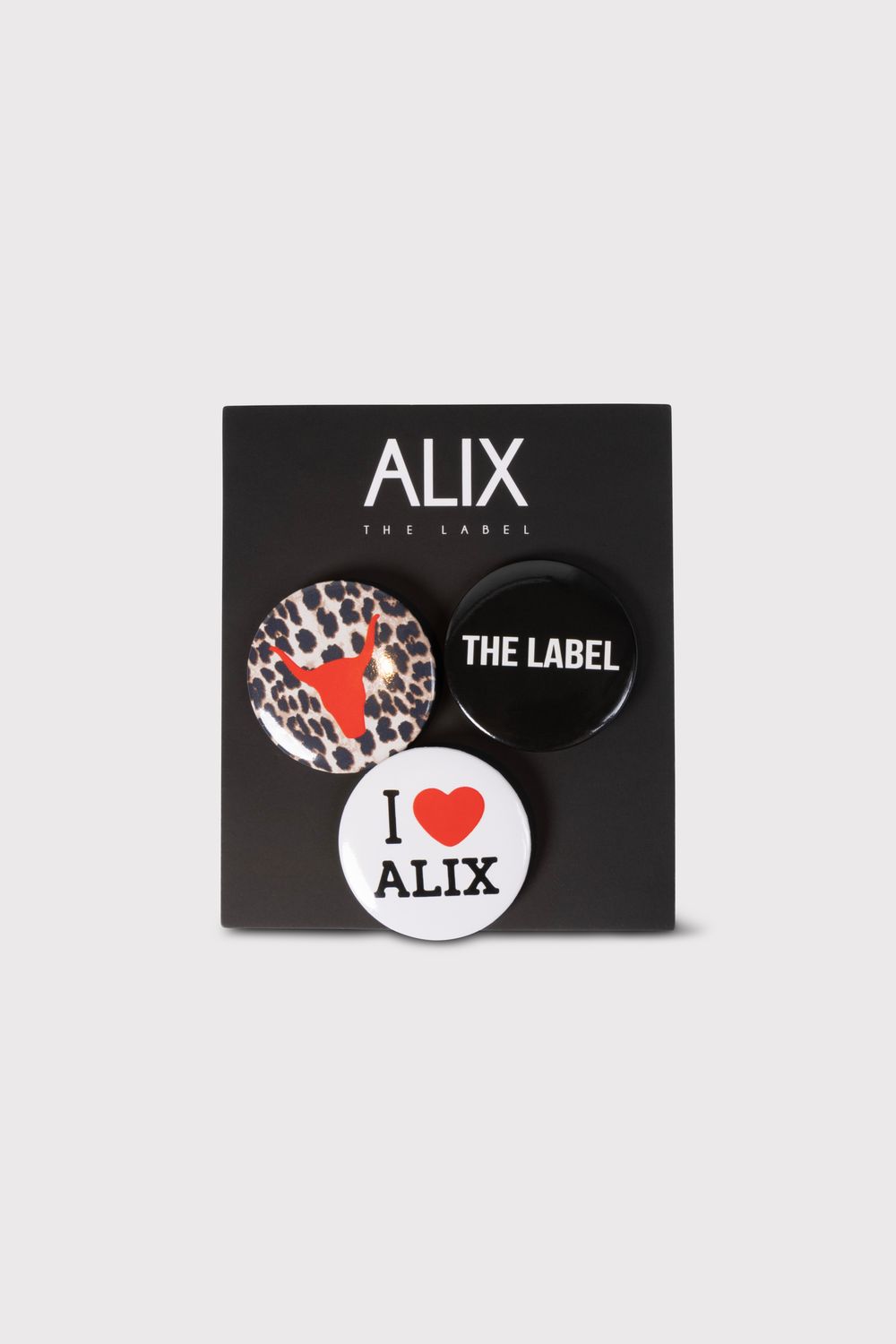 ALIX THE LABEL PIN BUTTONS