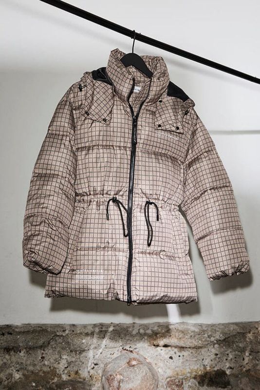 HAUTE L’AMITIÉ Climb Check Puffer Jacket