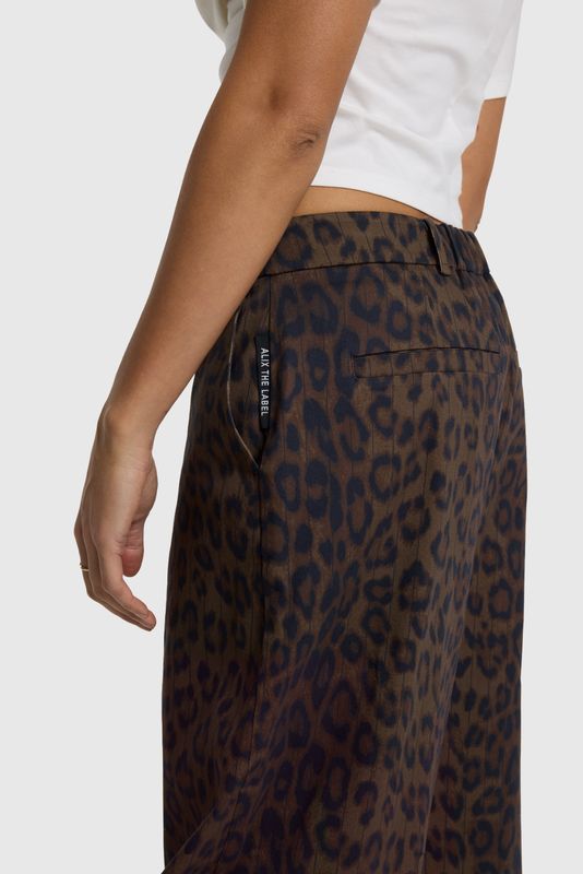 ALIX THE LABEL ANIMAL BARREL PANTS