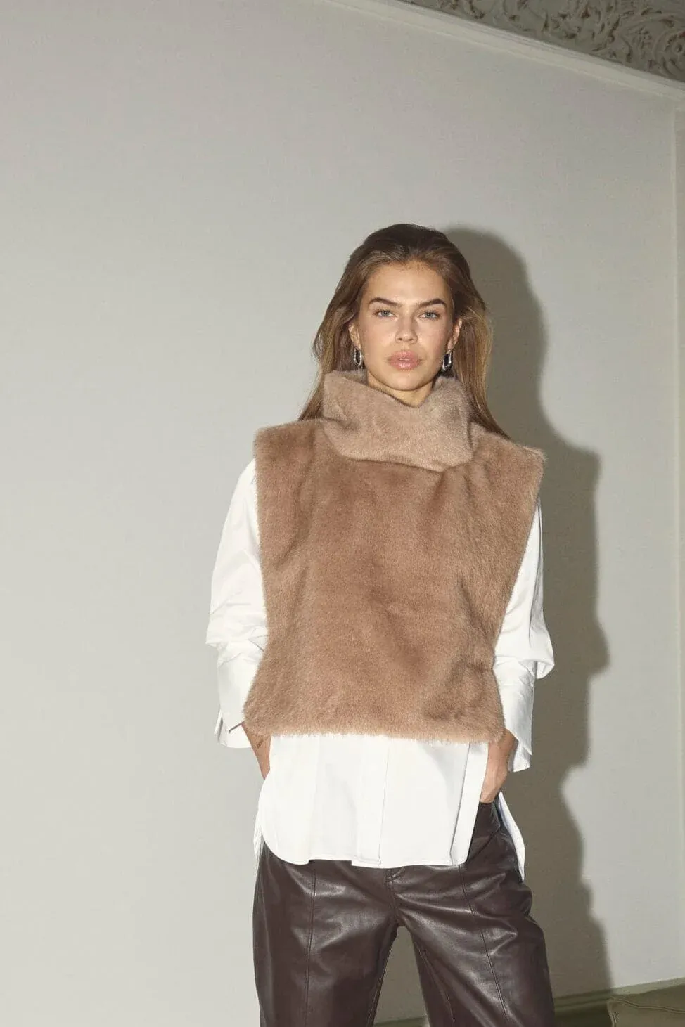 CO’COUTURE FeraCC Faux Collar