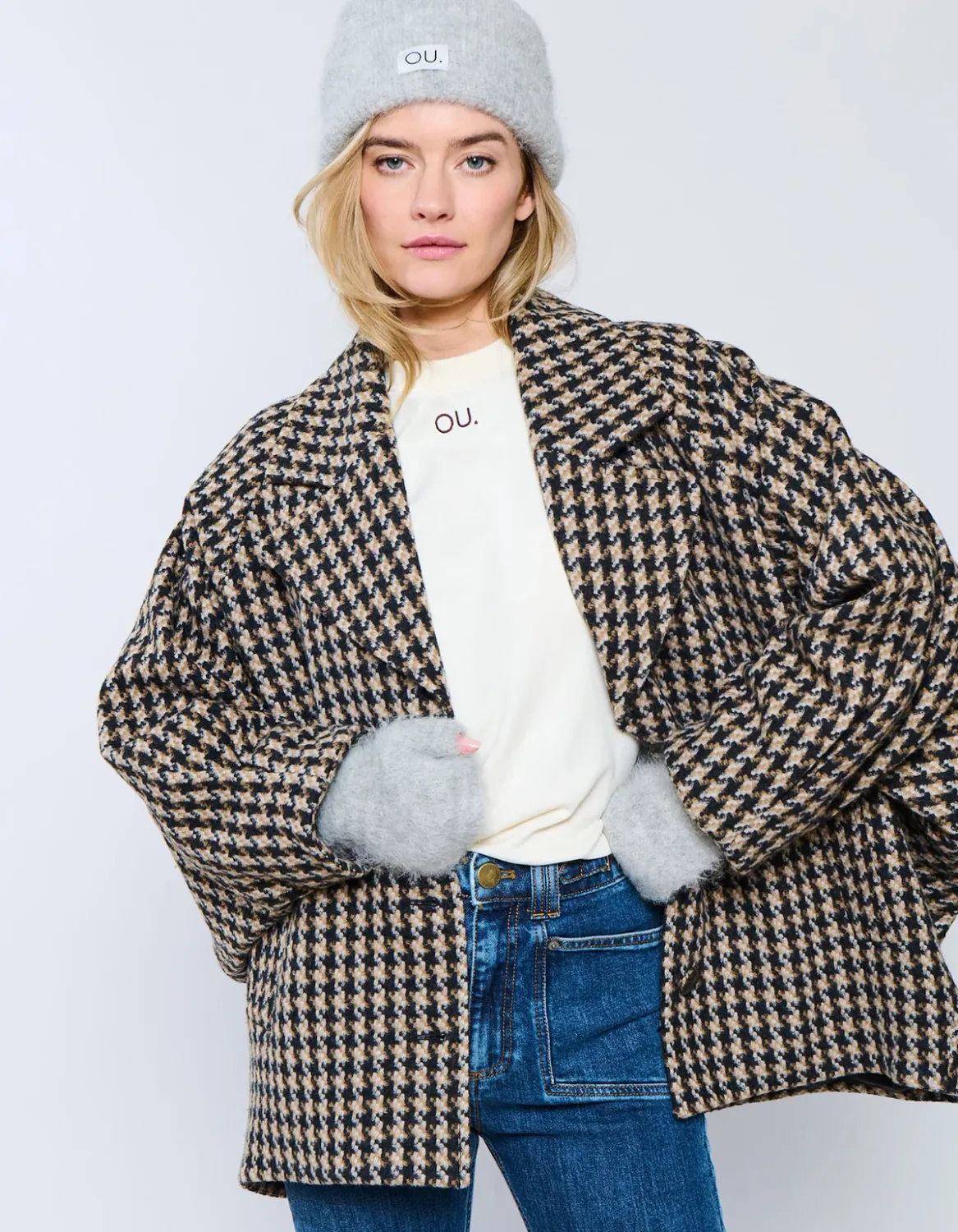 OU. Coat Heritage