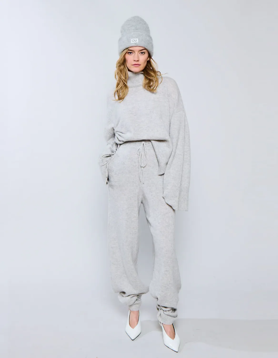 OU. Pants Pavee