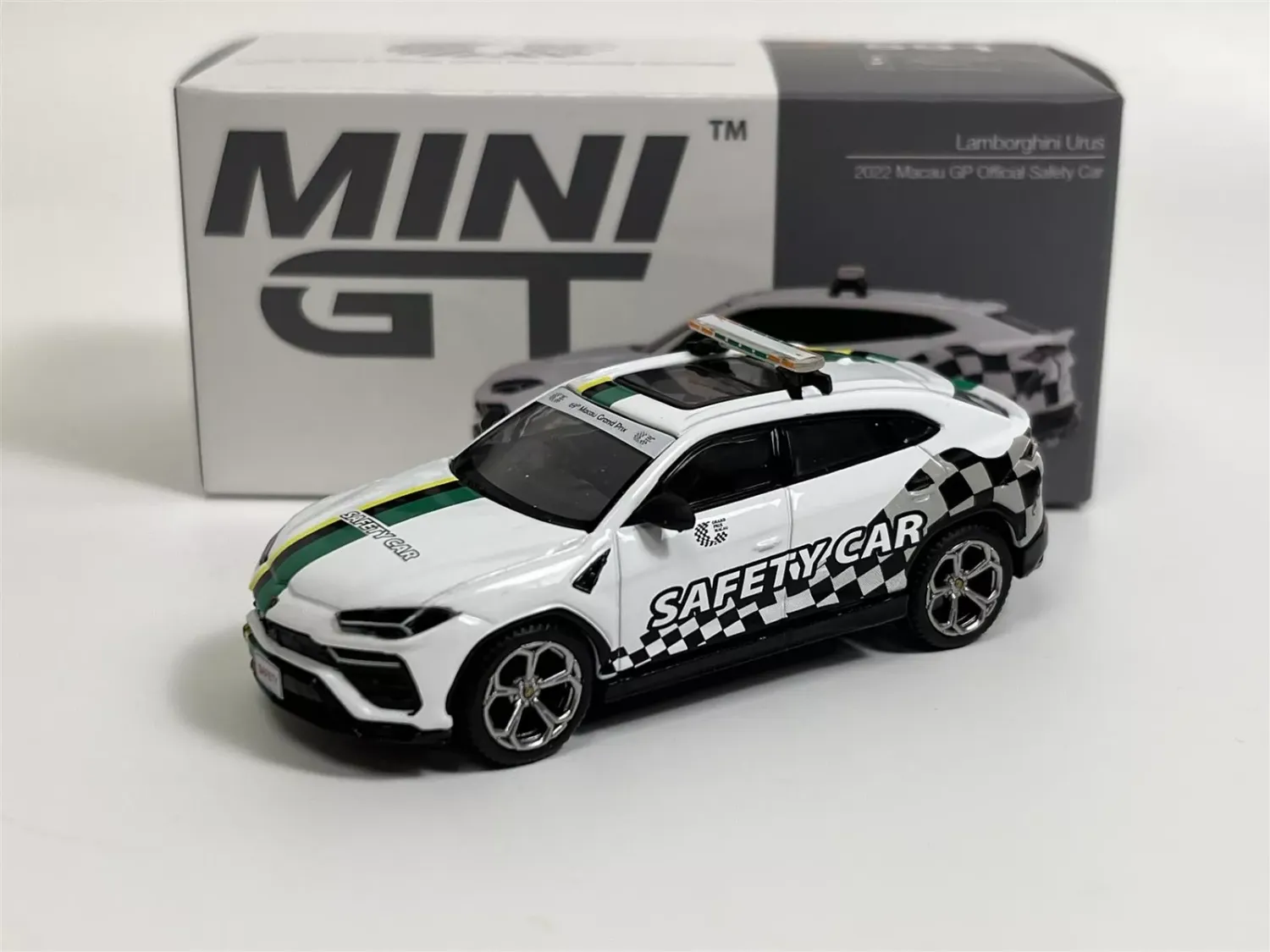 Mini GT Lamborghini Urus 2022 Macau GP