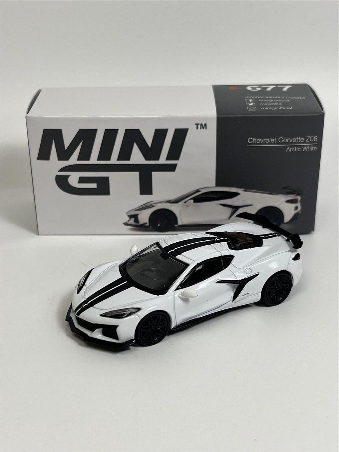 Mini GT Chevrolet Corvette Z06