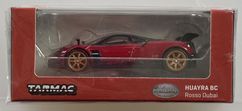 Tarmac Pagani Huyara BC # Rosso Dubai ( Chase Car ) Tarmac Pagani Huyara BC # Rosso Dubai ( Chase Car )