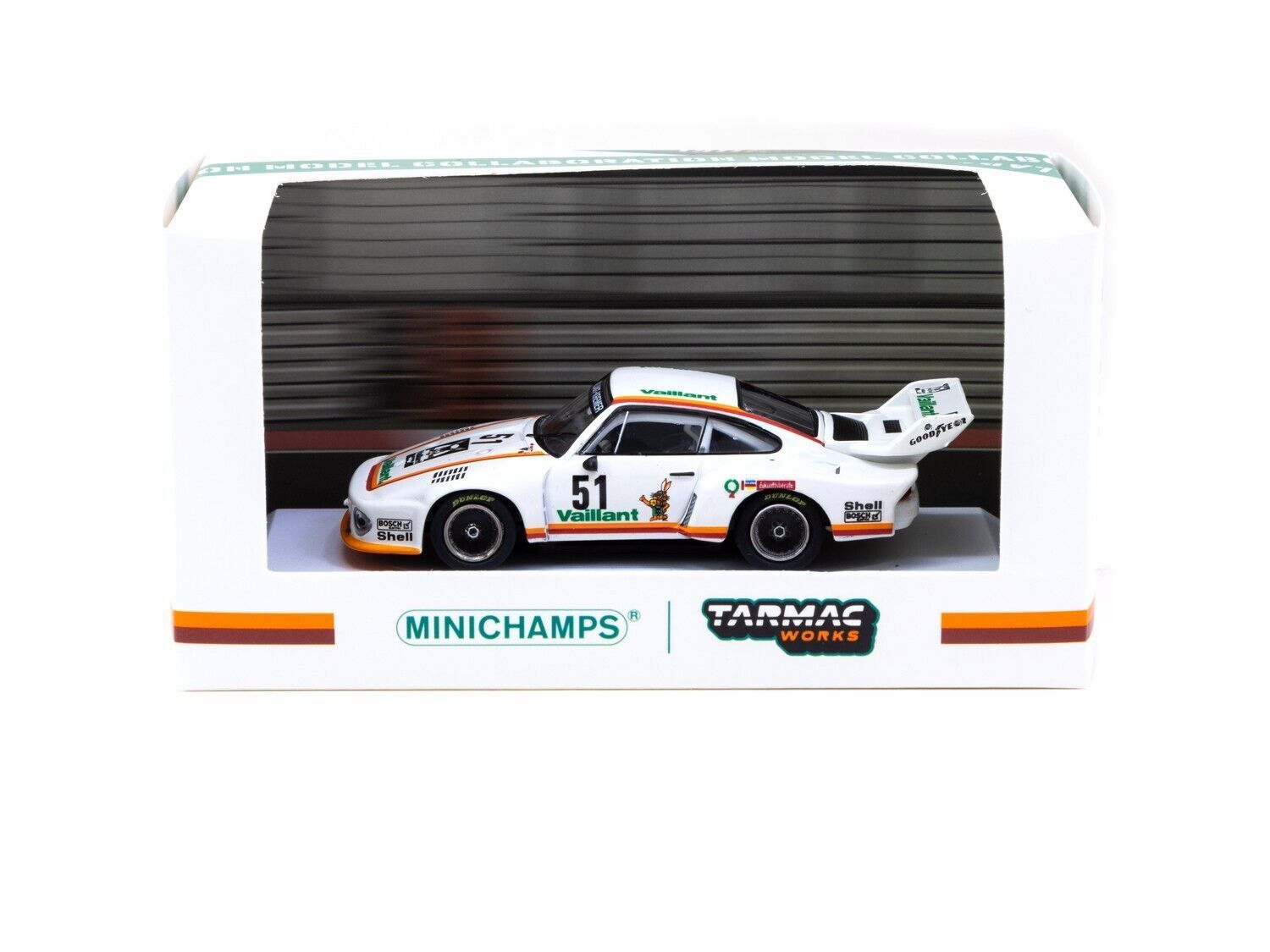 Tarmac Works / Minichamps Porsche 935/77 #51 DRM Zolder