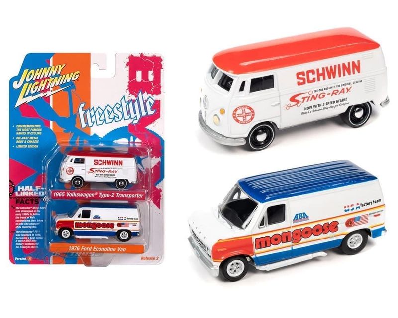 Johnny Lightning 1965 Volkswagen T2 Transporter / 1976 Ford Econoline Van