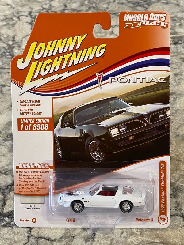 Johnny Lightning 1977 Pontiac Firebird T/A #White Johnny Lightning 1977 Pontiac Firebird T/A #White