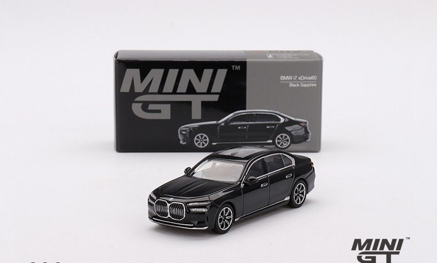Mini GT BMW i7 xDrive60 #Black Sapphire #MGT802