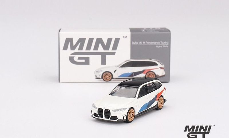 Mini GT BMW M3 M Performance Tuning #MGT776 Mini GT BMW M3 M Performance Tuning #MGT776