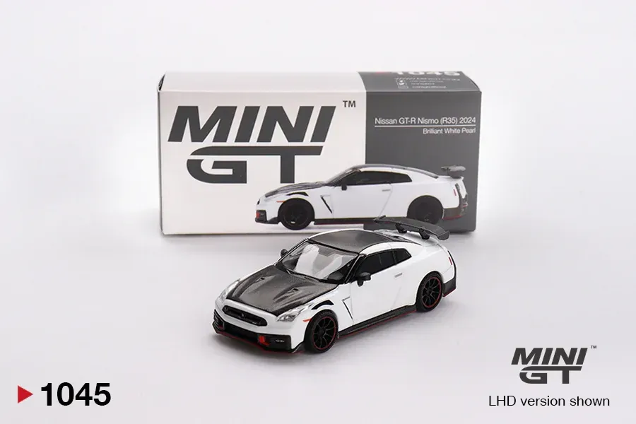 Mini GT Nissan GT-R Nismo 2024 Brilliant White Pearl #MGT1045