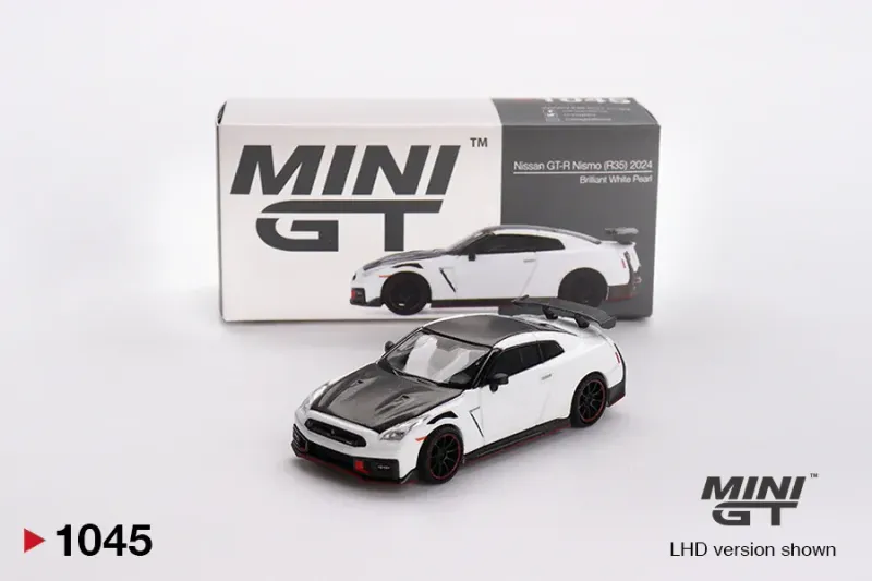 Mini GT Nissan GT-R Nismo 2024 Brilliant White Pearl #MGT1045 Mini GT Nissan GT-R Nismo 2024 Brilliant White Pearl #MGT1045