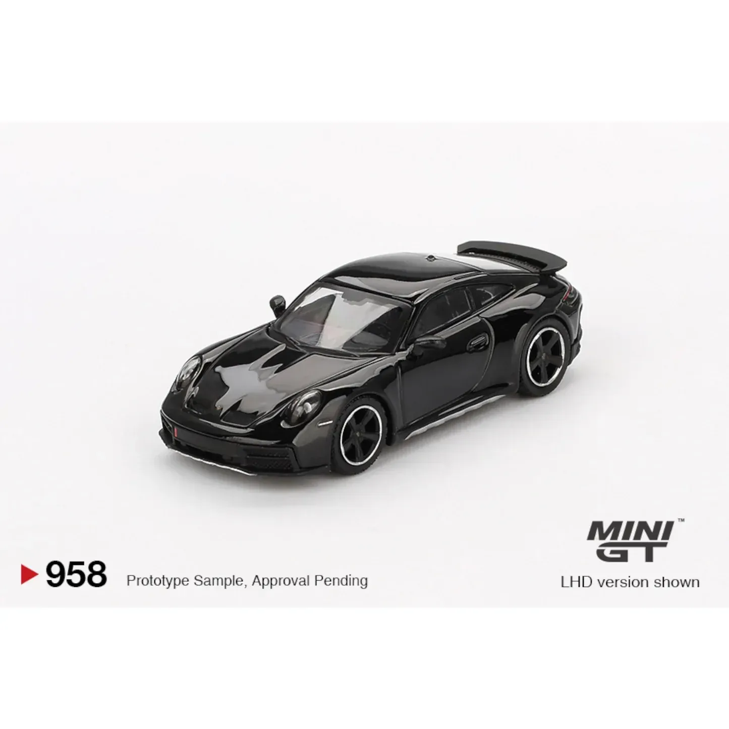 Mini GT Porsche 911 Dakar #MGT958