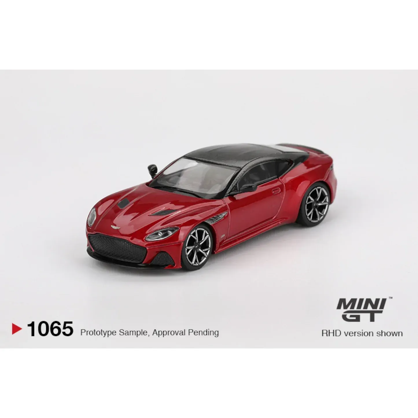 Mini GT Aston Martin DBS Hyper Red #MGT1065