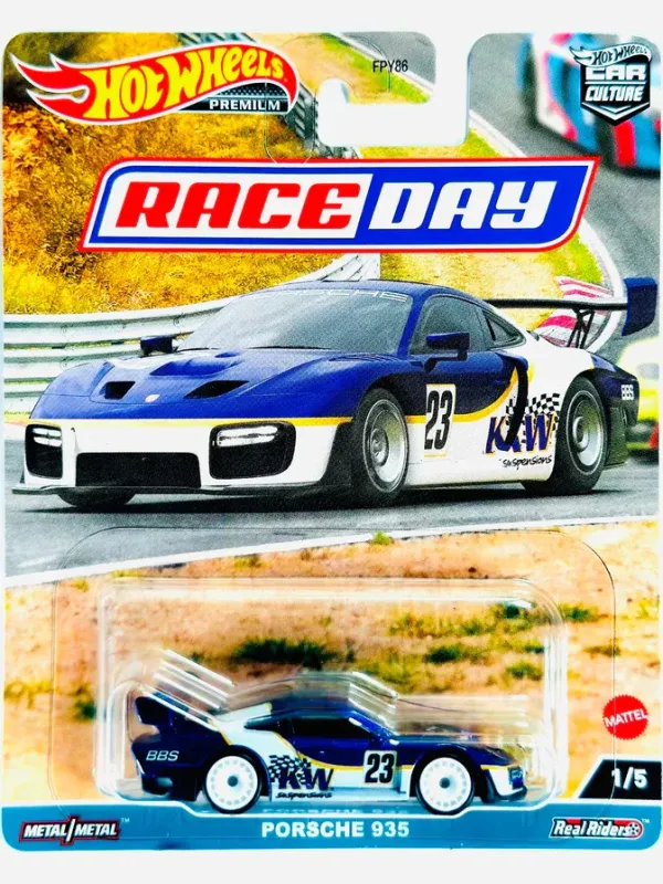Hot Wheels Porsche 935 Race Day 1/5