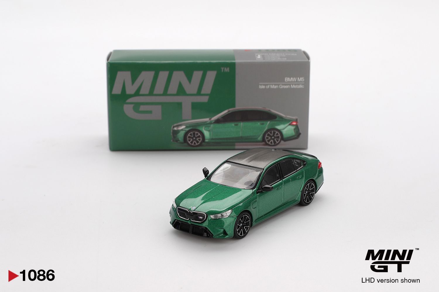 Mini GT BMW M5 Isle of Man Green Metallic #MGT1086