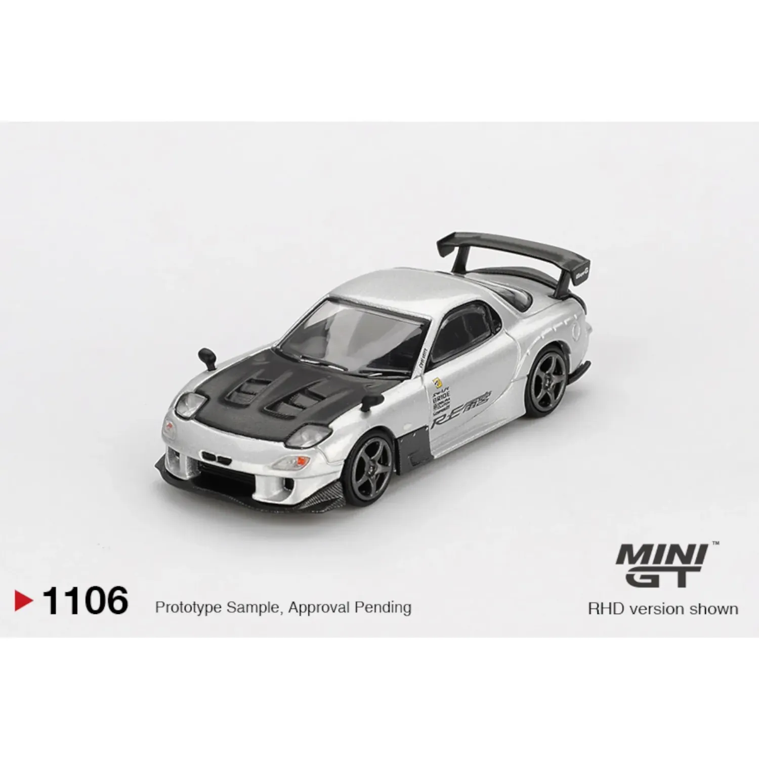Mini GT Mazda RX-7 RE Amemiya Silver #MGT1106