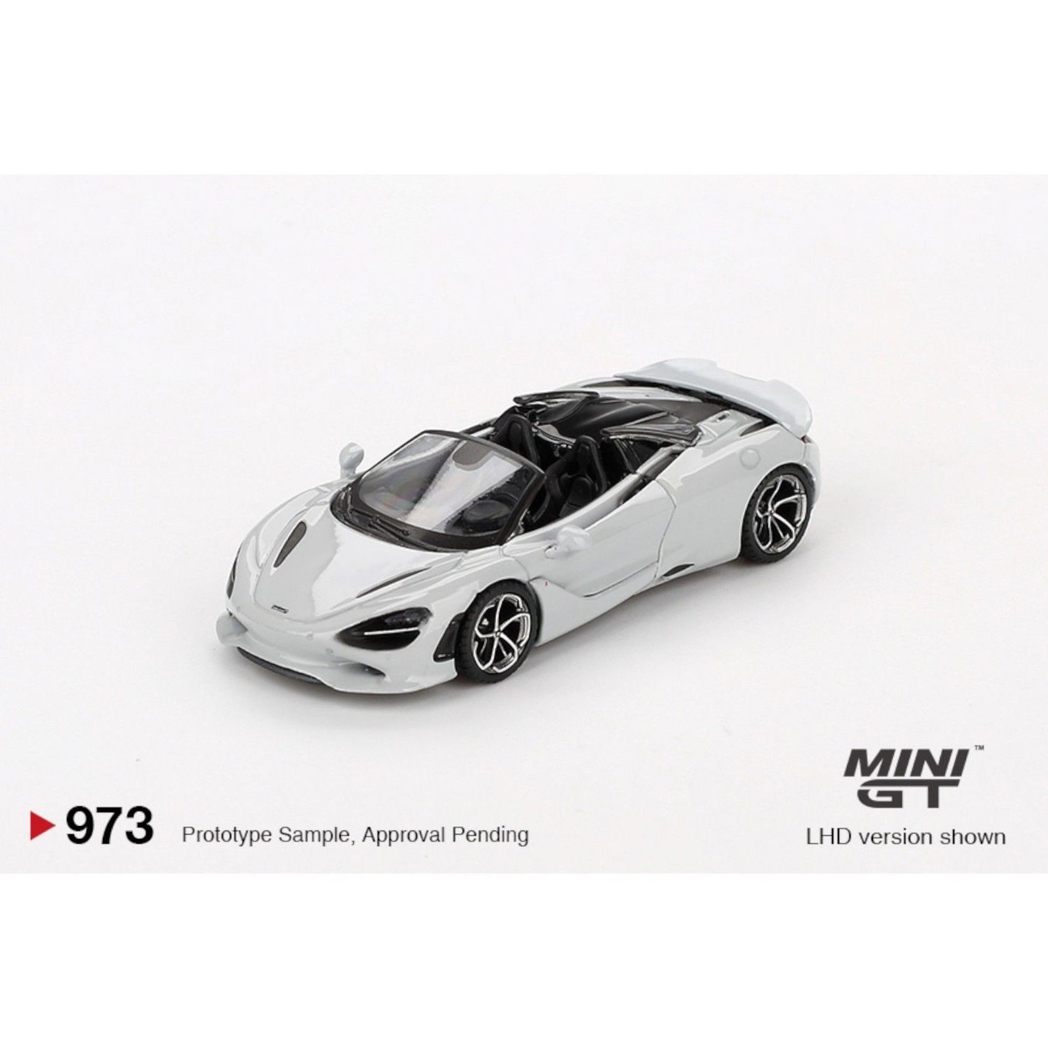 Mini GT McLaren 750S Spider Cirrus silver #MGT973