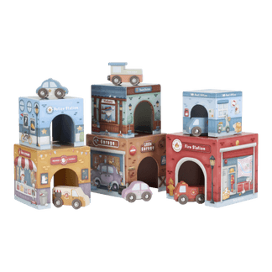 Stapelturm mit Autos Stapelturm mit Autos