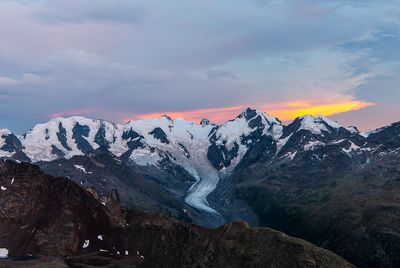 Abend über der Bernina