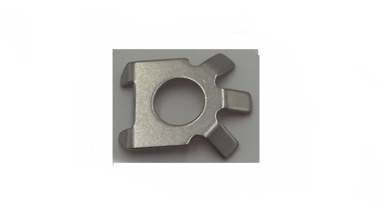 370383 | EXHAUST MANIFOLD LOCKING TAB 352/390/406|H2-1