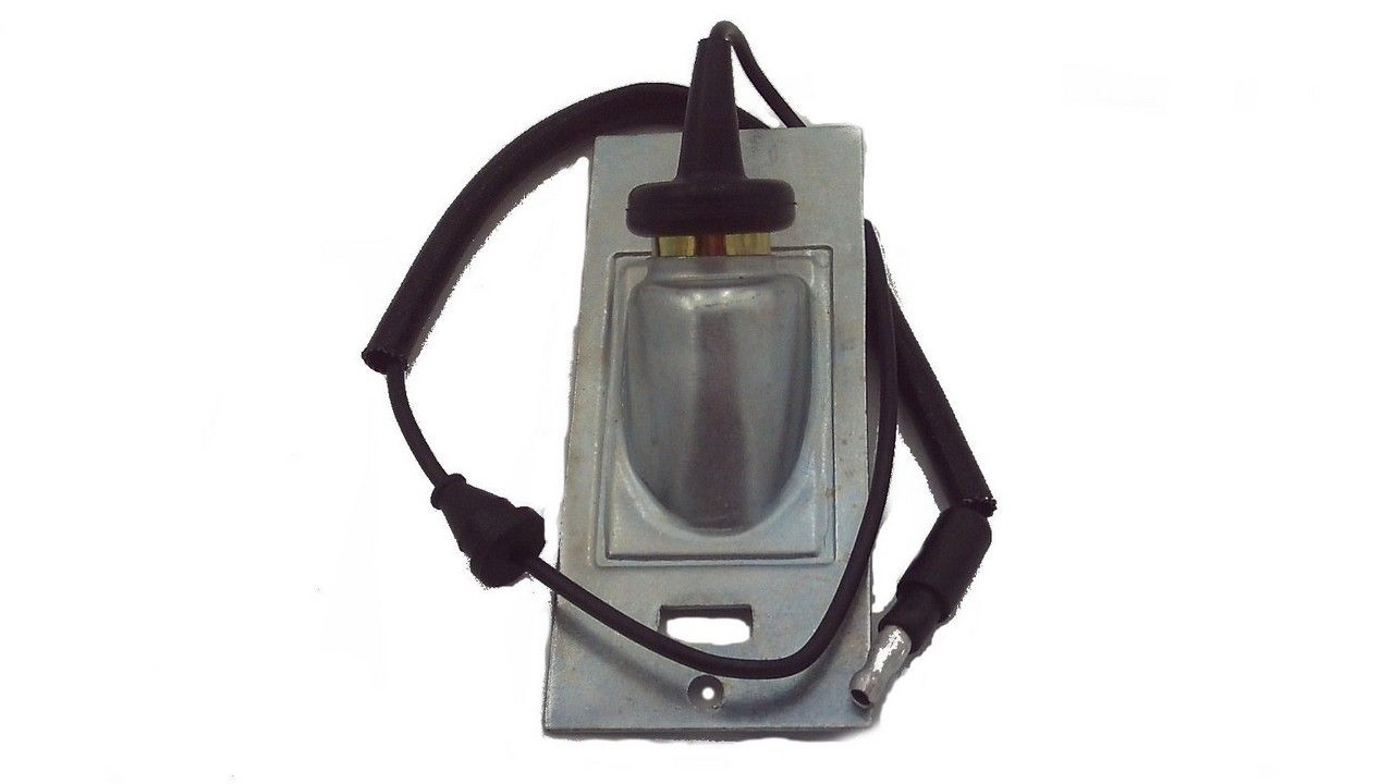 C3AZ-13560A | LICENSE PLATE BODY &amp; SOCKET ASSEMBLY|B3-1