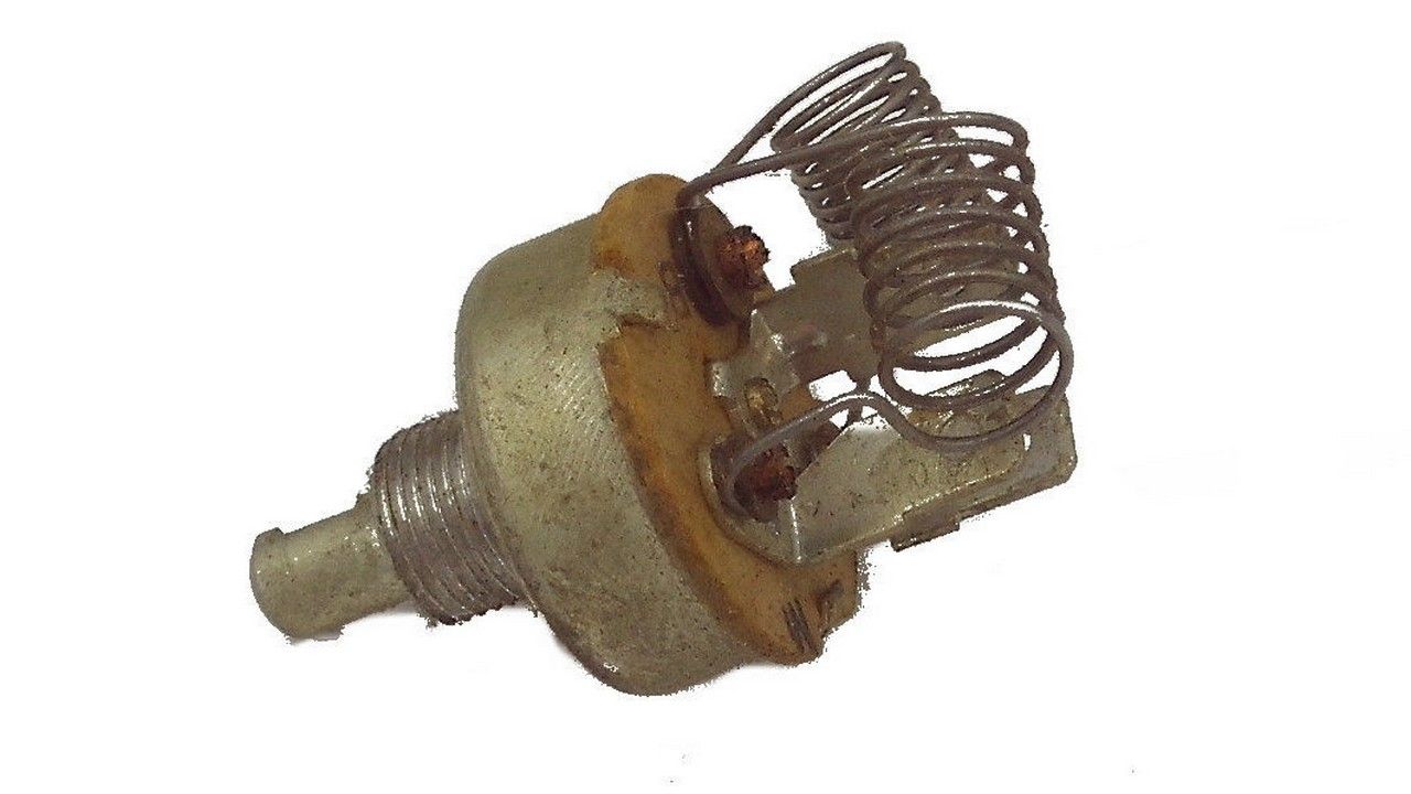 C3AZ-19986B | SWITCH - AIR CONDITIONER BLOWER|B2-7