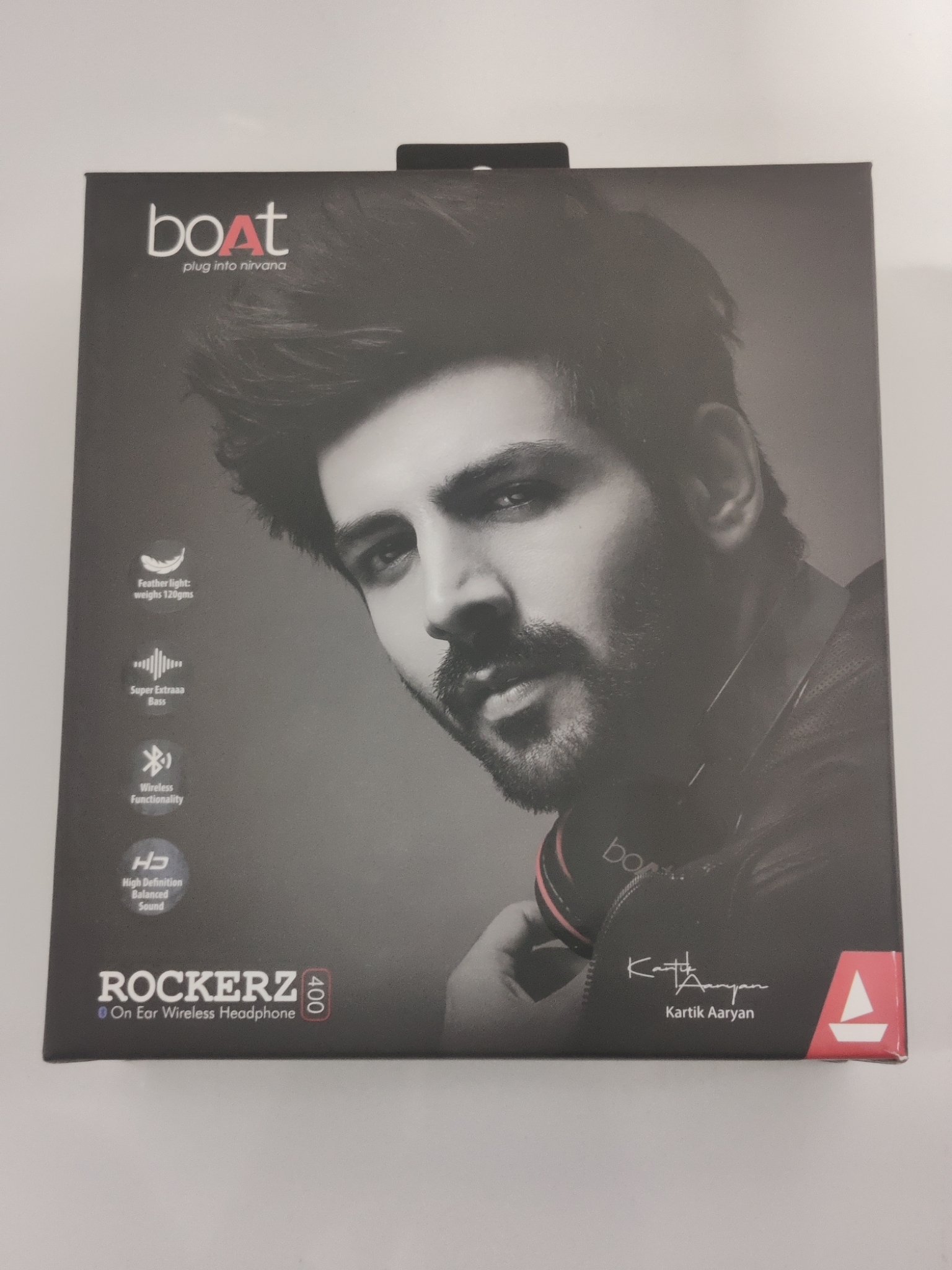 boat rockerz 400 have mic