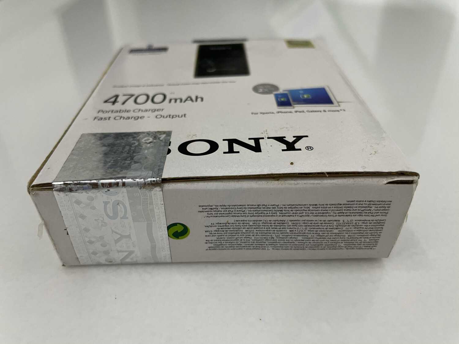 Sony 4700 mAh Li-Polymer Power Bank, Black