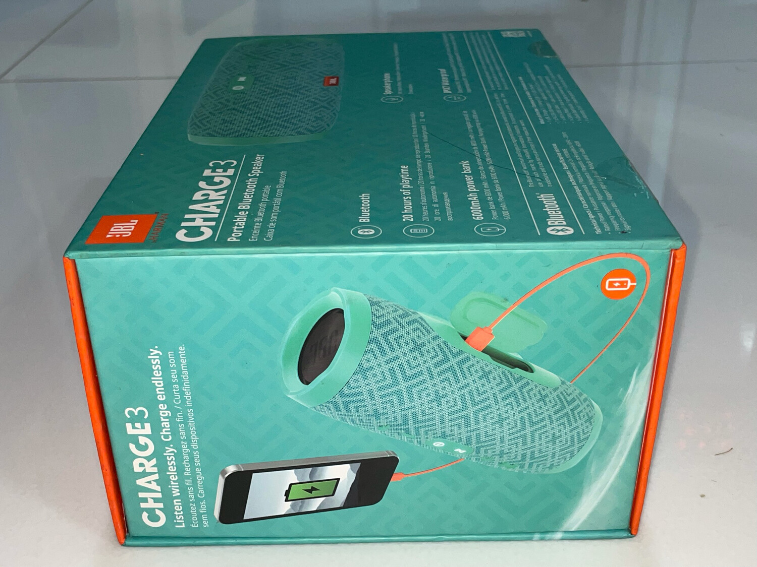 JBL Charge 3 Wireless Portable Speaker, Green JBL Charge 3 Wireless Portable Speaker, Green