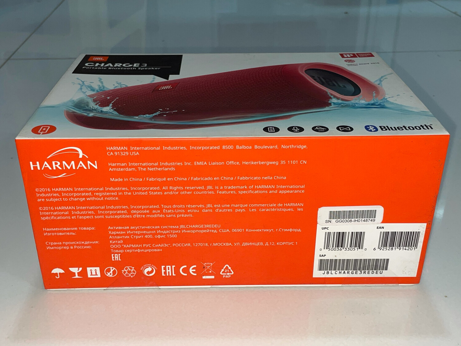 JBL Charge 3 Wireless Portable Speaker, Red JBL Charge 3 Wireless Portable Speaker, Red