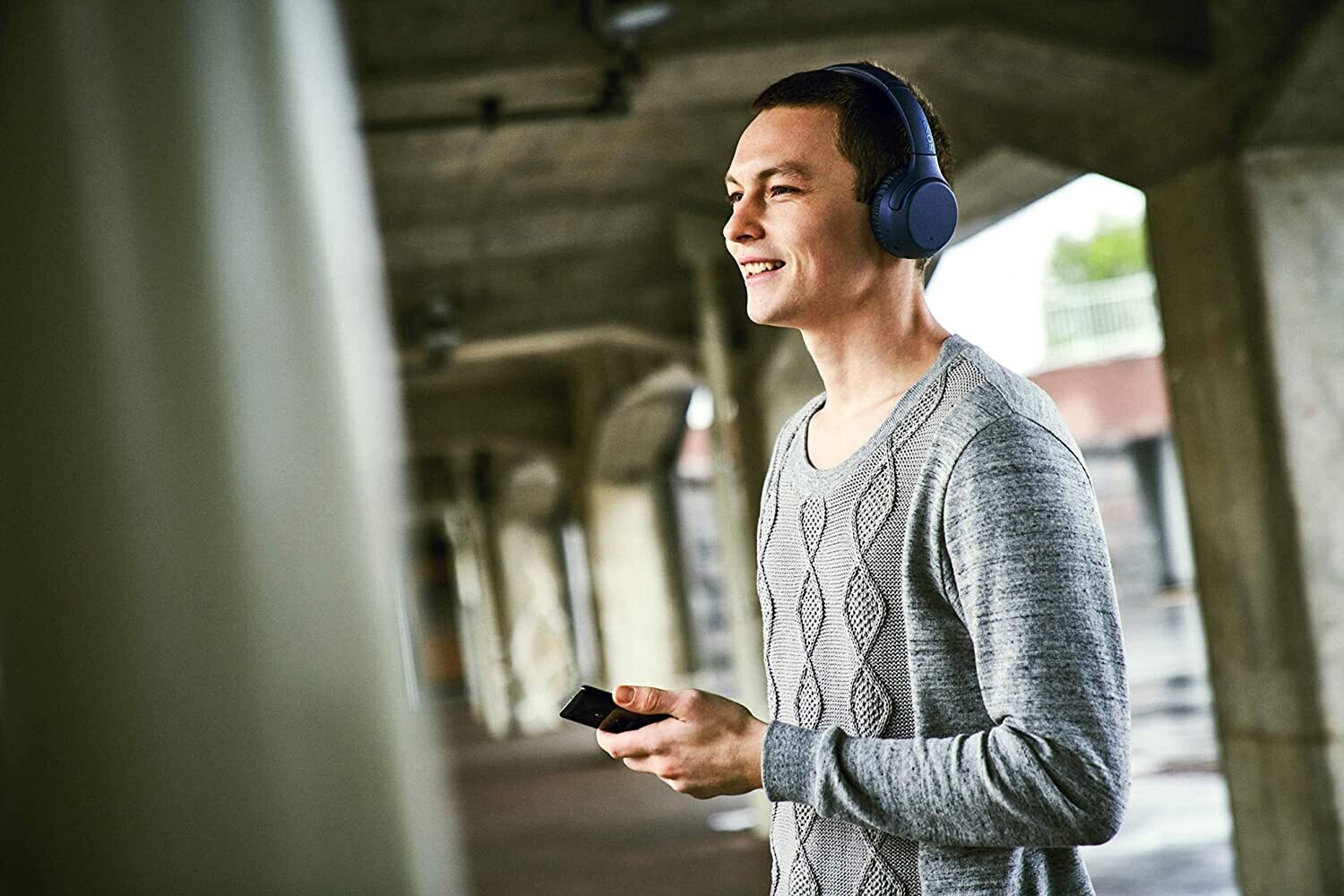 Sony WH-XB700 Wireless Bluetooth Extra Bass Headphones, Blue Sony WH-XB700 Wireless Bluetooth Extra Bass Headphones, Blue