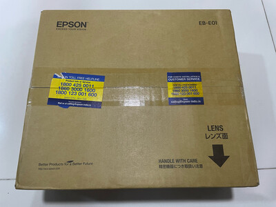 Epson EB-E01 3LCD Portable XGA Business Projector