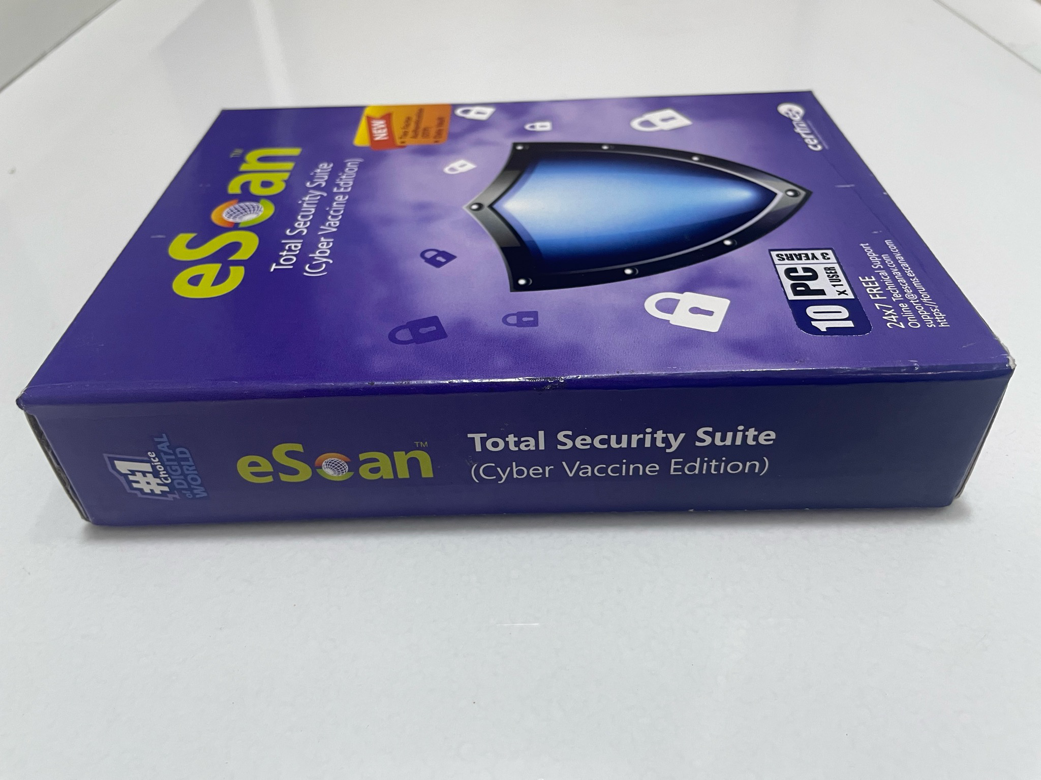 New v22x, 10pc, 3 Year, eScan Total Security - Rs.5450